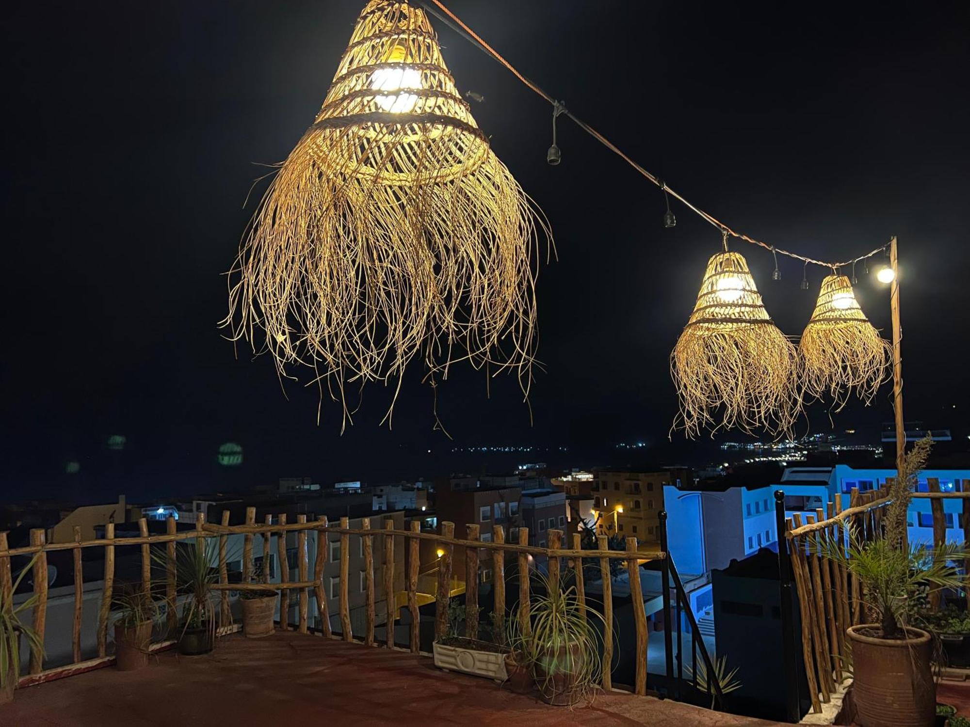 Berber Waves Surf House Hostel Tamraght Buitenkant foto