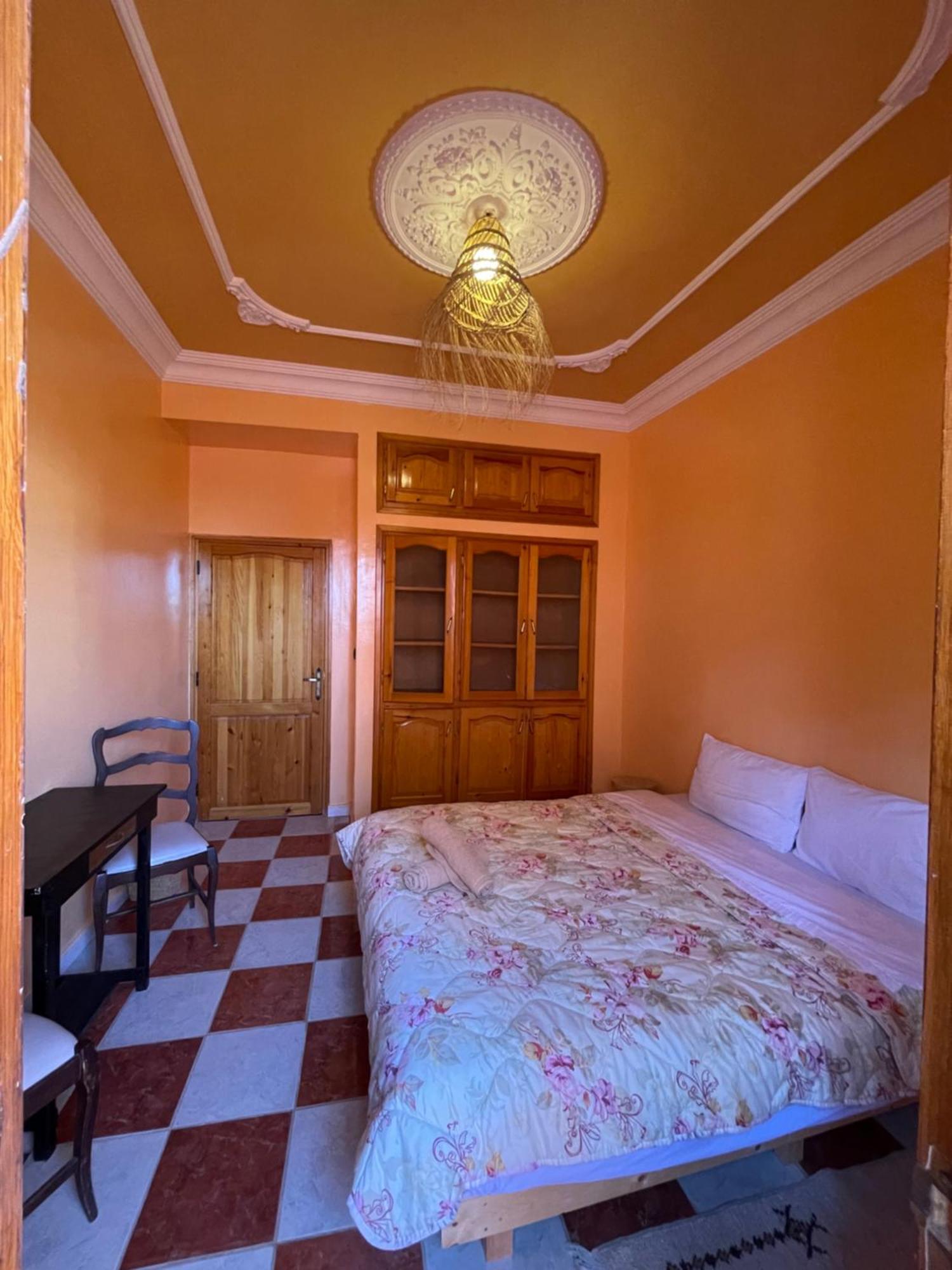 Berber Waves Surf House Hostel Tamraght Buitenkant foto