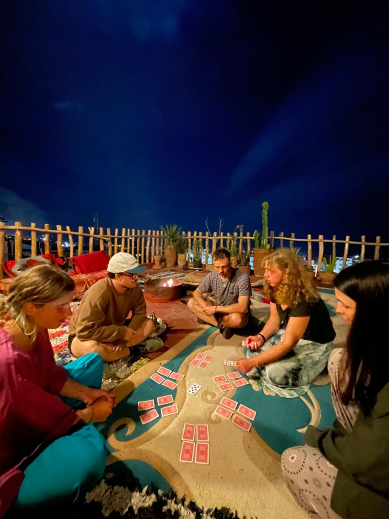 Berber Waves Surf House Hostel Tamraght Buitenkant foto